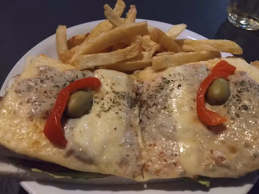 A Boxes Resto Bar Parrilla