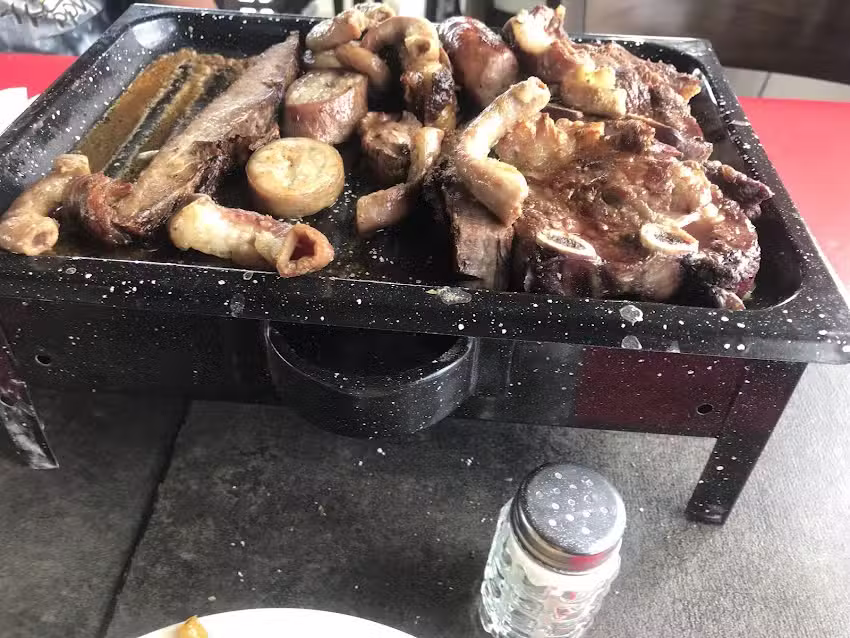 A Las Brasas Grill y Coffe