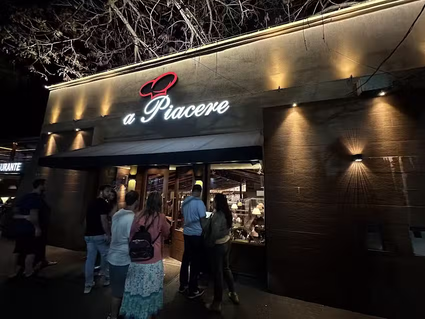 A Piacere Restaurant