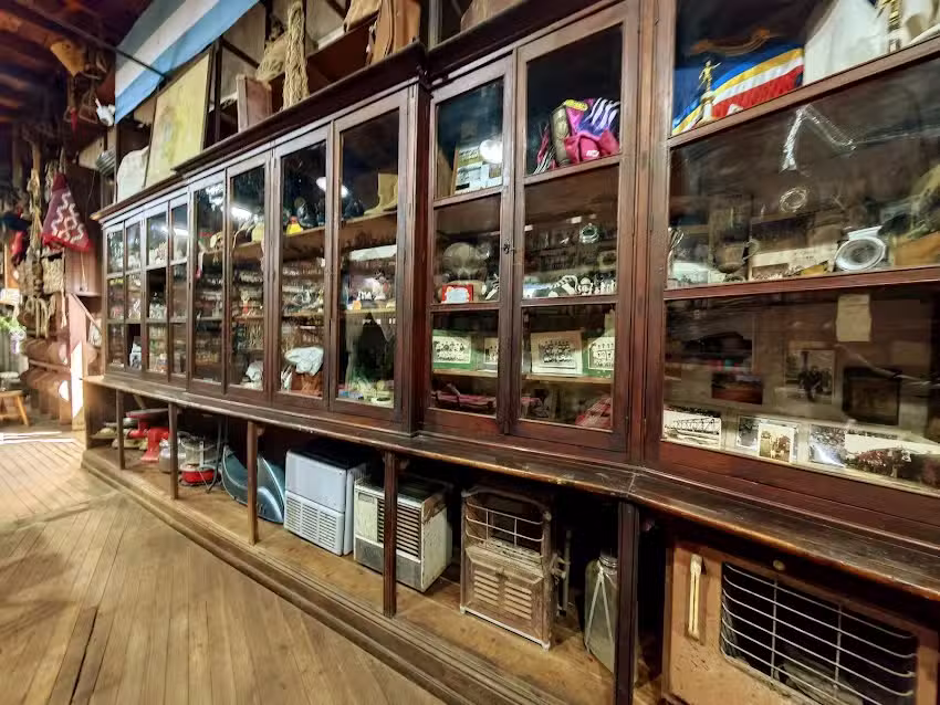 Almac&eacute;n de Campo La Yunta