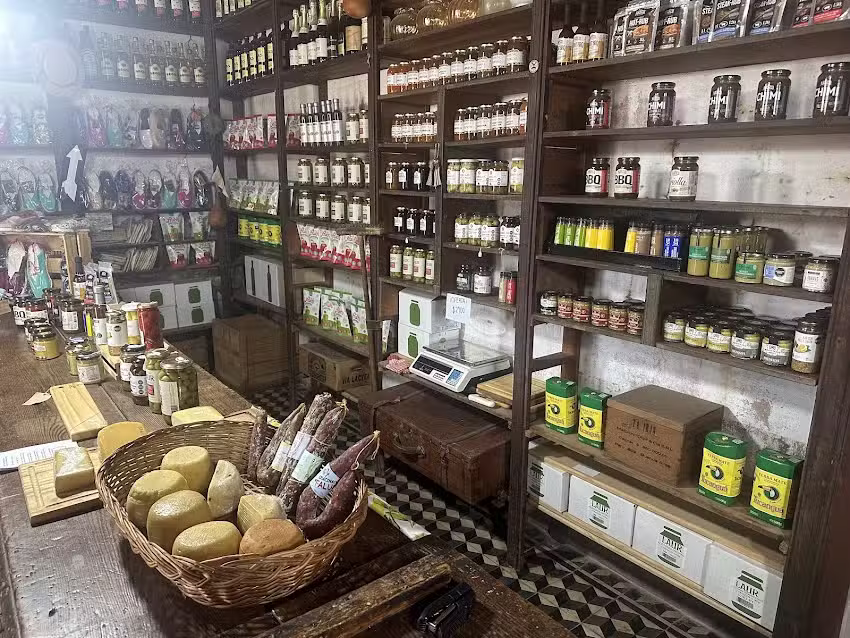 Almac&eacute;n Los Principios