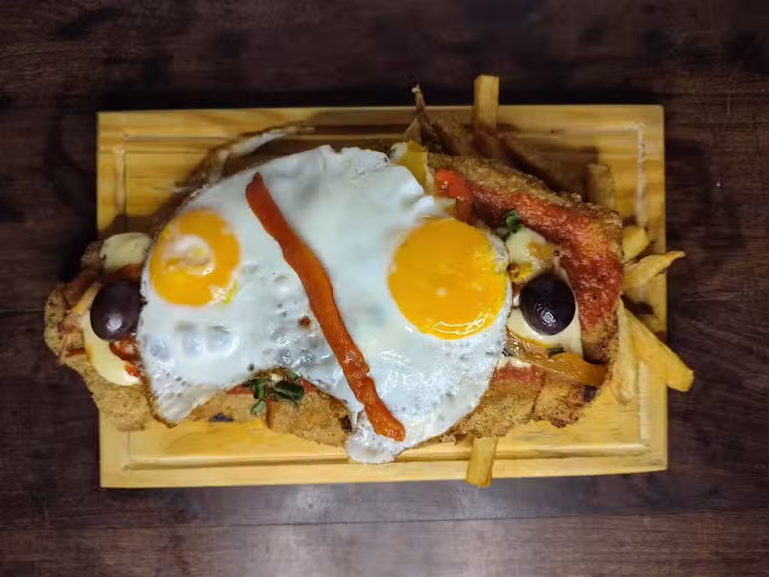 Amadeo Bodegón Club abuelos