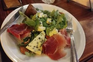 Ampi Vinos de Altura Picadas Club de la Mila