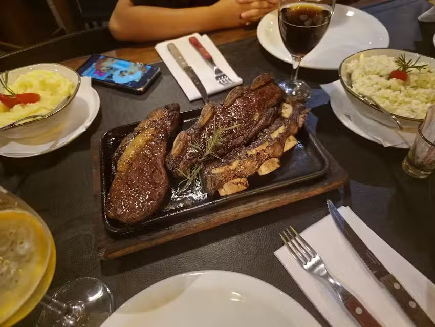 Antigal Parrilla Restaurant