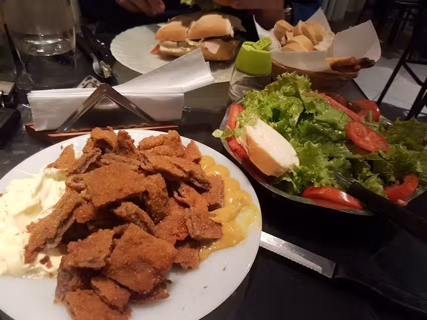 Asociaci&oacute;n Cosmopolita