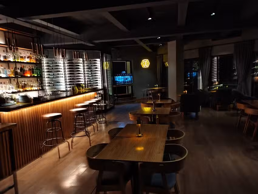 Auita en The Wine Room