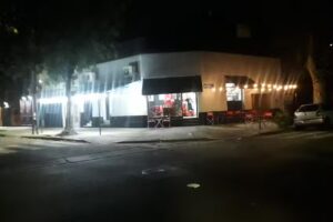 Bodegón Aquí se come bien