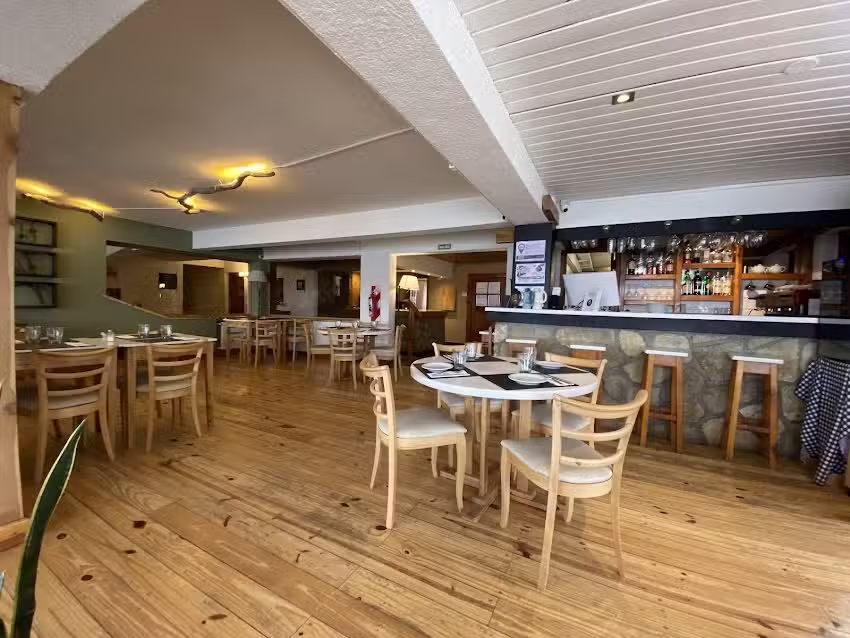 Bodeg&oacute;n del Lago