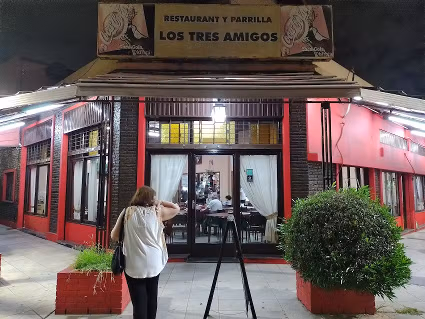 Bodeg&oacute;n Los 3 Amigos