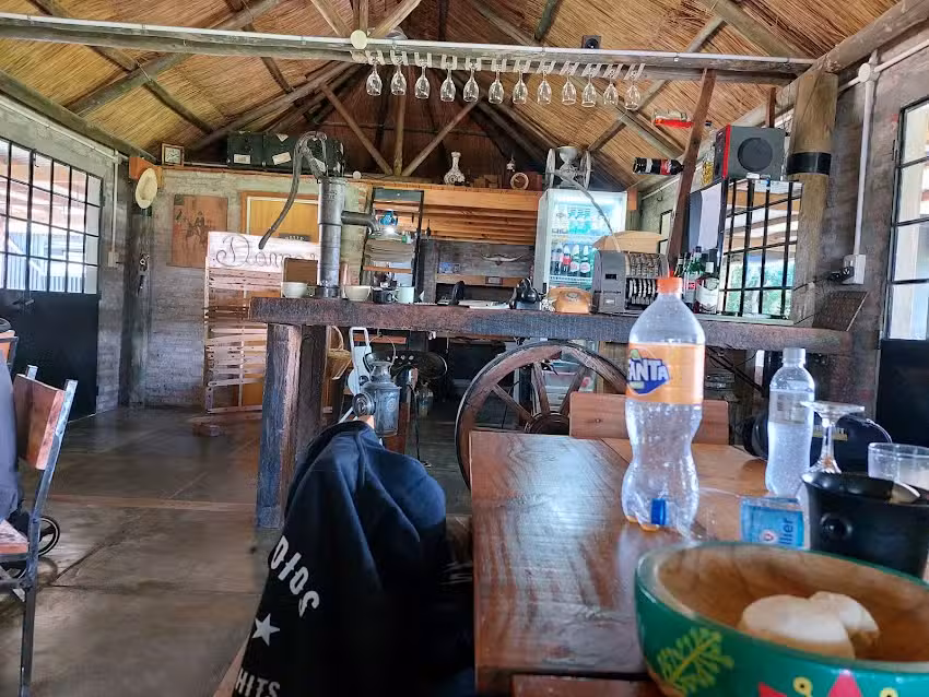 Bodeg&oacute;n los del Quincho