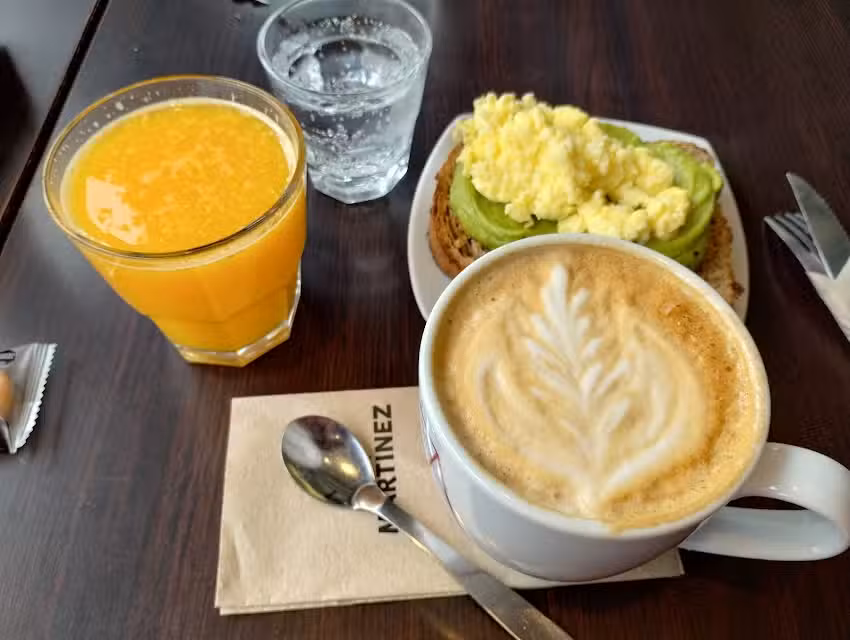 Caf&eacute; Mart&iacute;nez