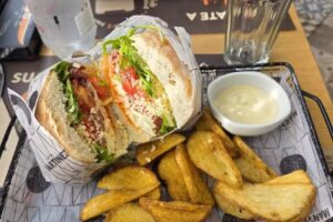 Caf&eacute; Mart&iacute;nez