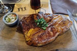 Calasanz Restaurante ex Ra&iacute;z