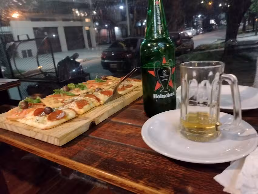 Carletto pizza a las brasa