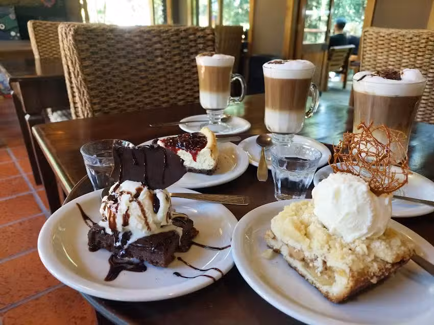 Casa Suiza Cafetería Pastelería artesanal de Gaby Basilio