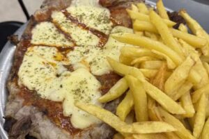 Chicha San Justo BodegonParrilla Shopping