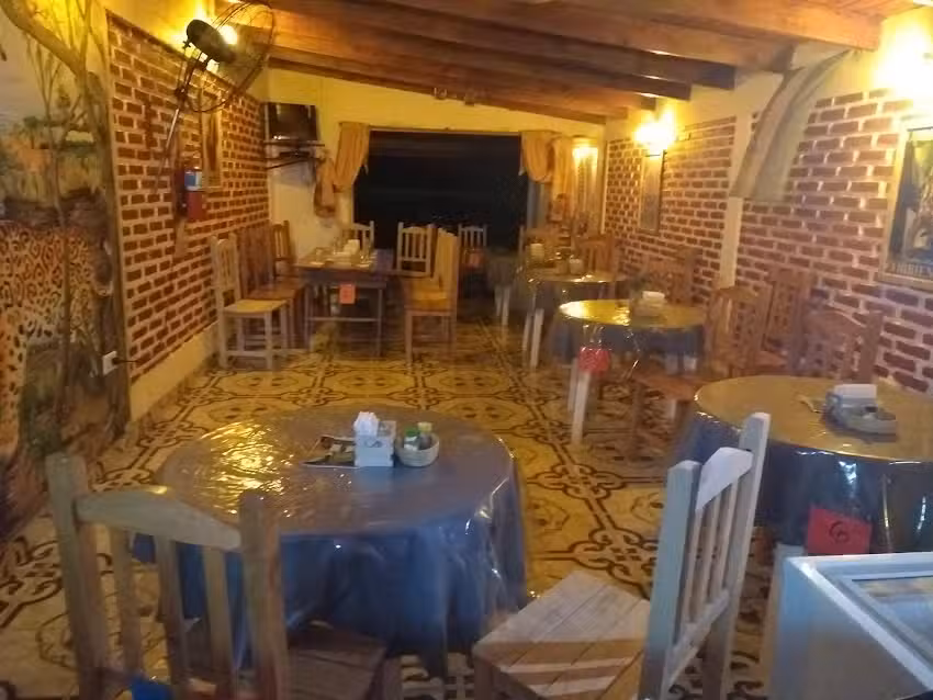 Comedor Los Tres Hermanos