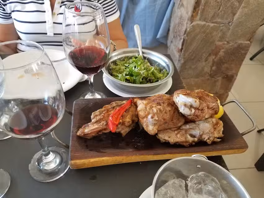 Complejo Del Lago Parrilla Restaurante
