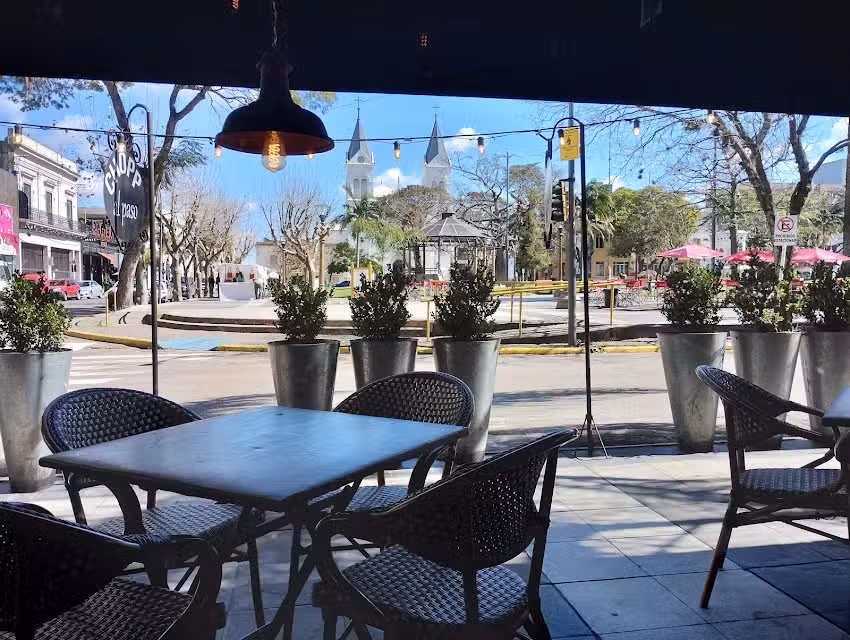 Cristobal Cafe Concordia