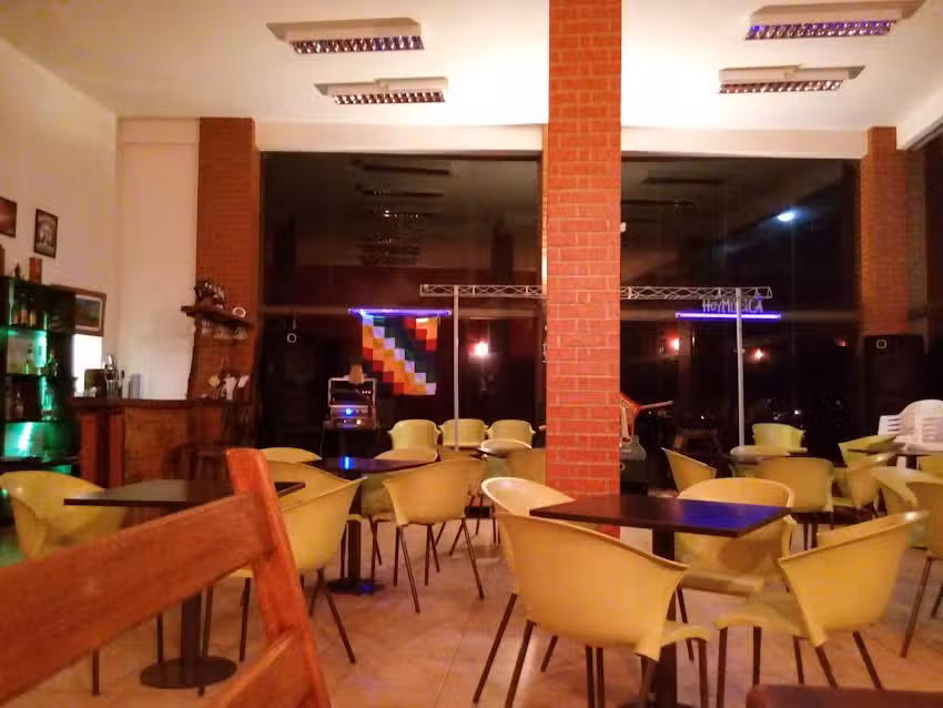 De Mi Tierra Resto Bar Caf&eacute;