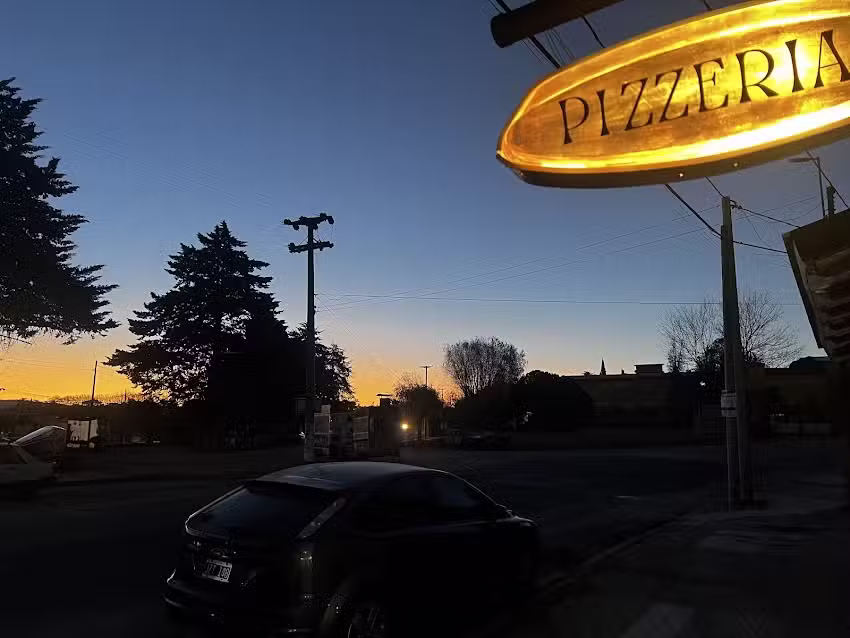 Dominicci Pizzer&iacute;a Delivery Take Away