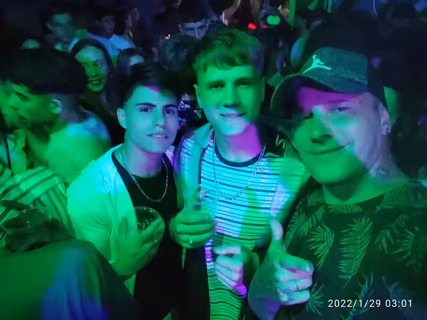 Dreams Rest&oacute; Bar