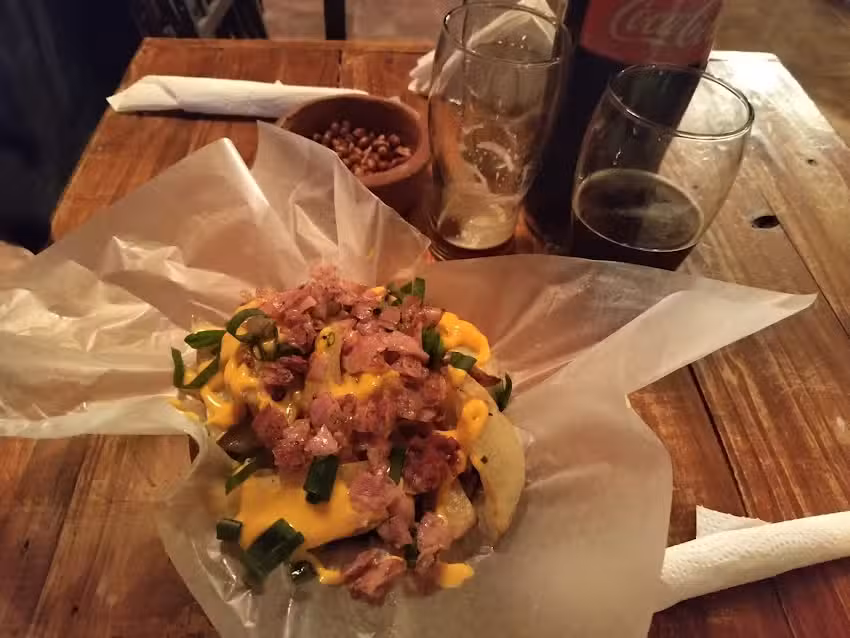 El Bar Comida y Cerveza artesanal Black Pepper