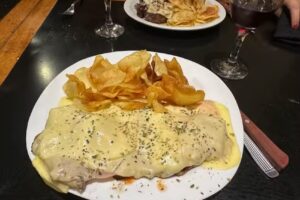 El Bodeg&oacute;n Chascom&uacute;s