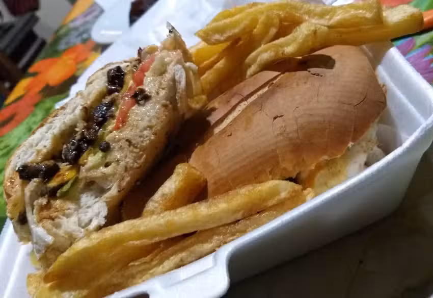 El Brujito Lomitos M&aacute;gicos