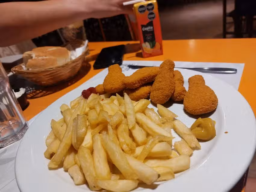 El Casco Resto Bar