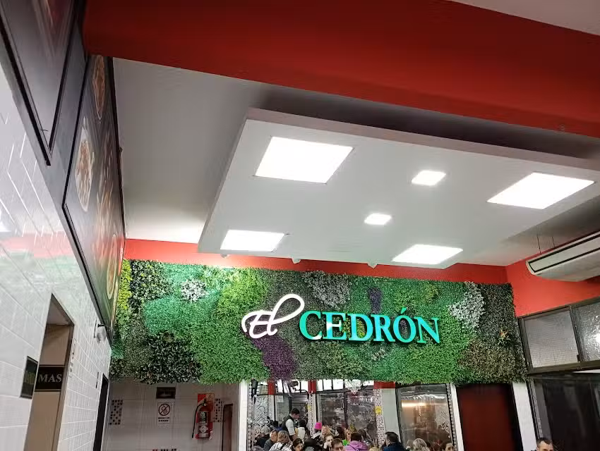 El Cedr&oacute;n