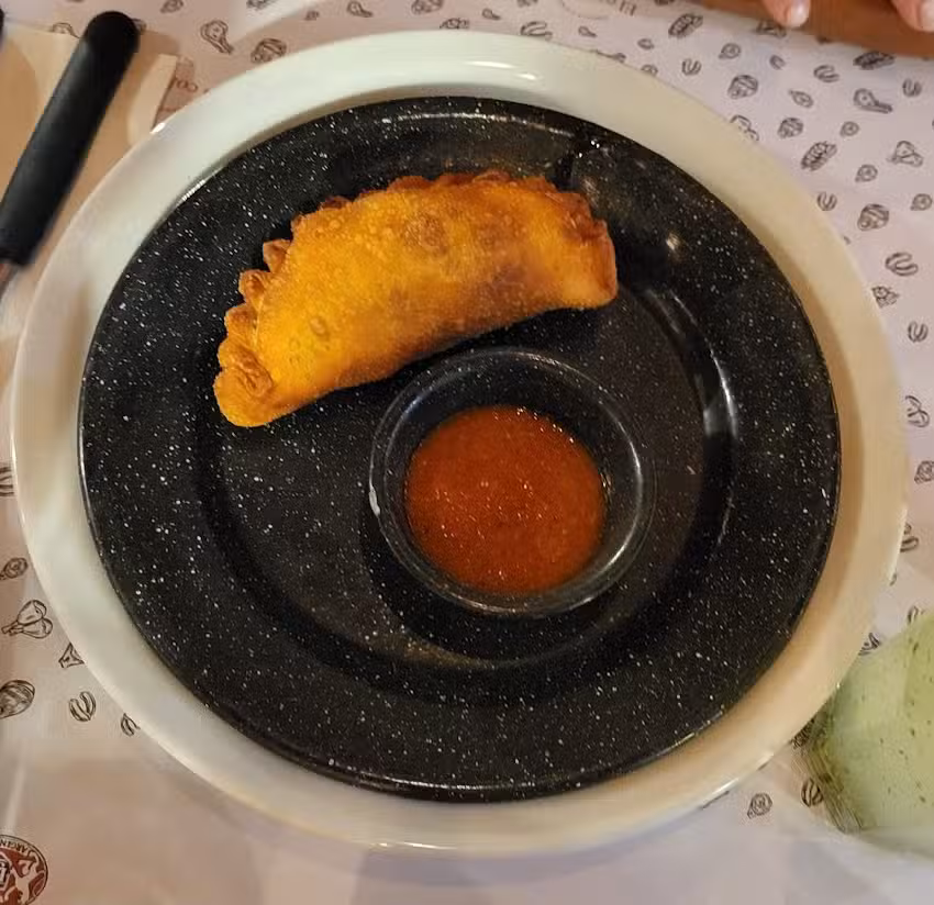 El Colorado Parrilla y vinos