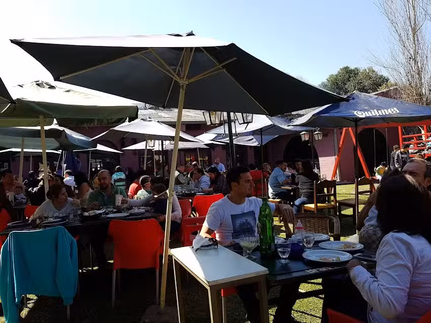 El Quebracho Parrillada y Restaurante