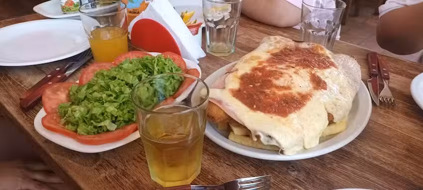 El rey del chivito Col&oacute;n