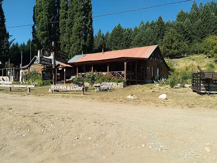 El Viejo Almac&eacute;n del Foyel