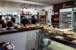 Empanadas Como el Agua para el Pan