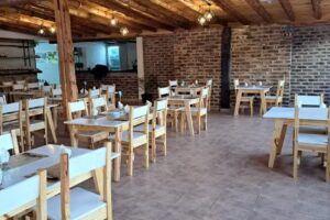 Entre Monta&ntilde;as