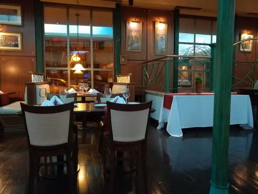 Epic Restó Villa Mercedes