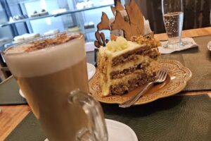 Esteros Resto y Cafe