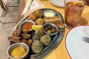 Feriado Cantina Coghlan