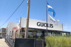 Guolis Café Restó y Tienda de Compras