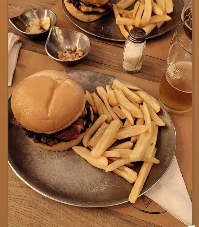 Gutz House Restaurante Club Matheu