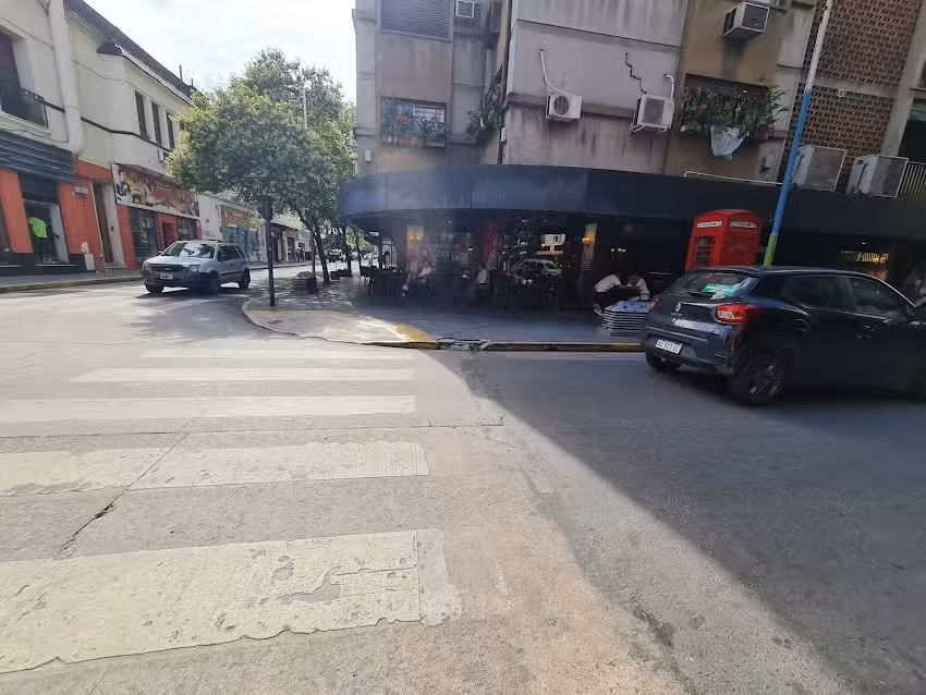 Harris British Resto