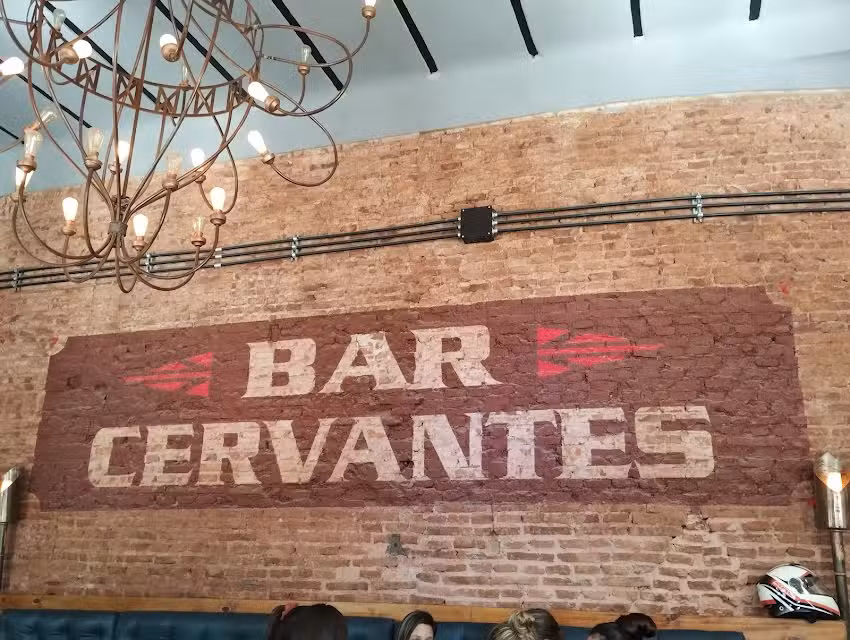 Hist&oacute;rico Bar Cervantes