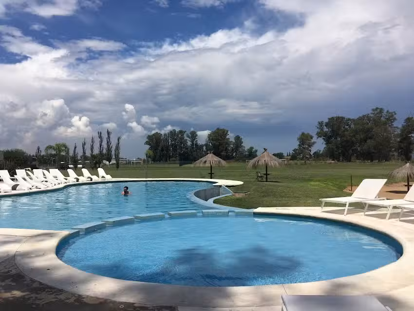 Howard Johnson Hotel Convention Center Ezeiza