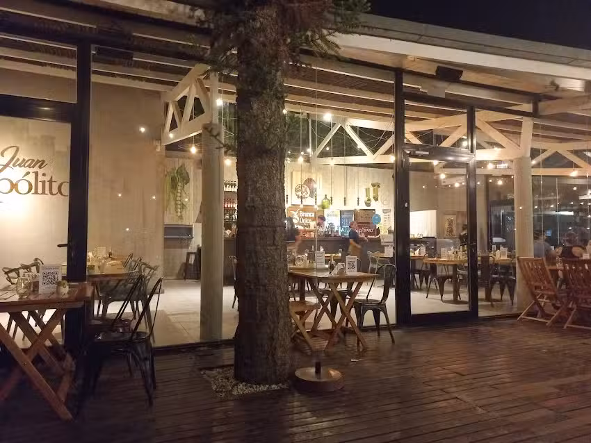 Juan Hip&oacute;lito