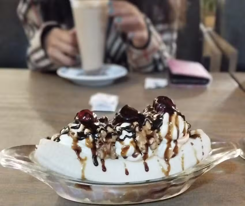 Kalua Pizza Bar Heladeria Artesanal Cafeteria