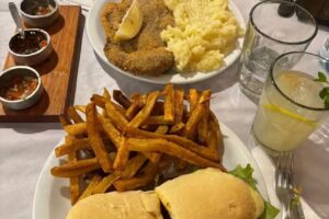 La Anita Parrilla Restaurant