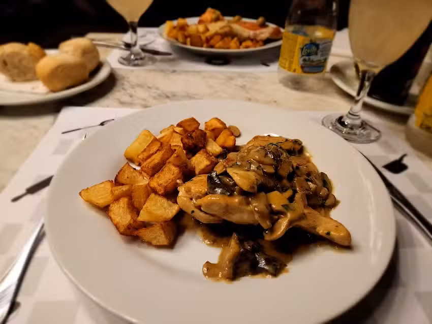 La Cacerola