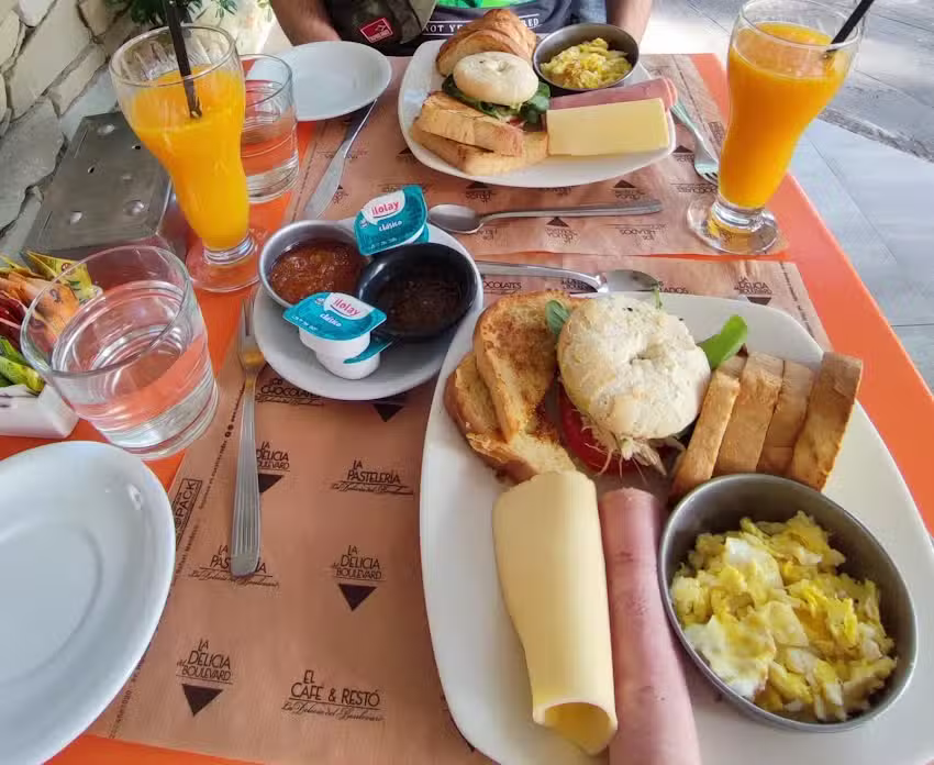 La Delicia Del Boulevard Centro de San Rafael